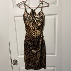🆕NWT Privy Leopard print dress size Small
